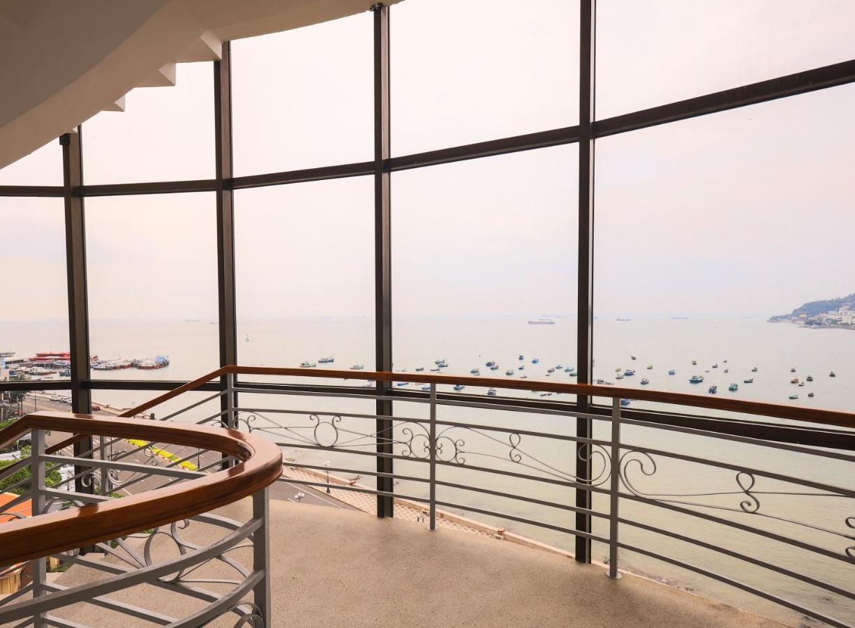 Vung Tau P&T Hotel Buitenkant foto