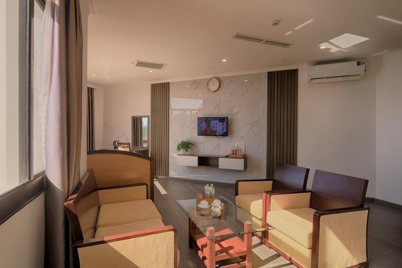 Vung Tau P&T Hotel Buitenkant foto