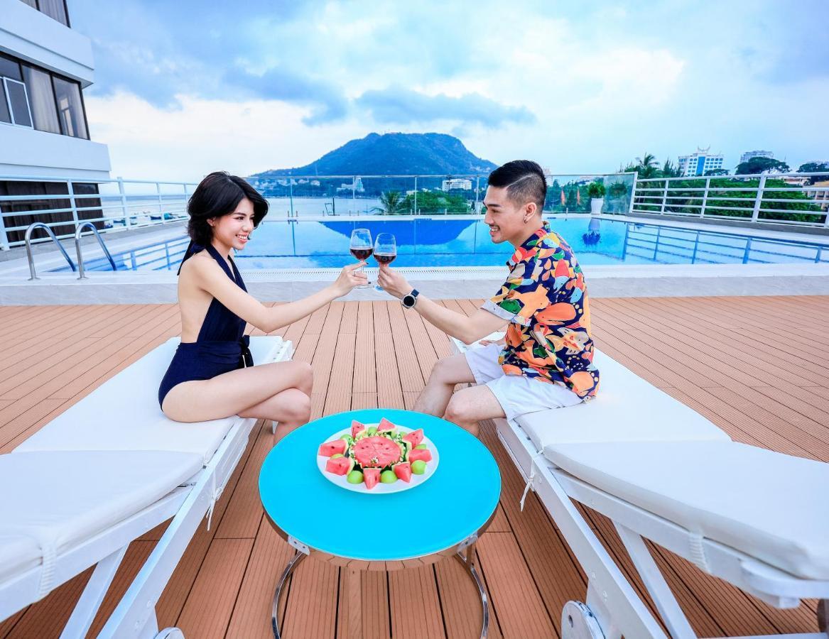 Vung Tau P&T Hotel Buitenkant foto