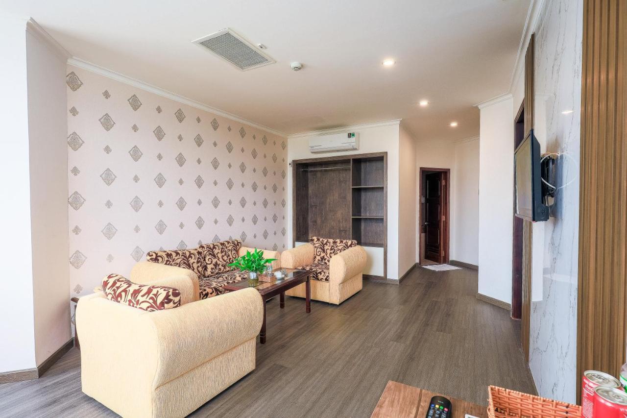 Vung Tau P&T Hotel Buitenkant foto