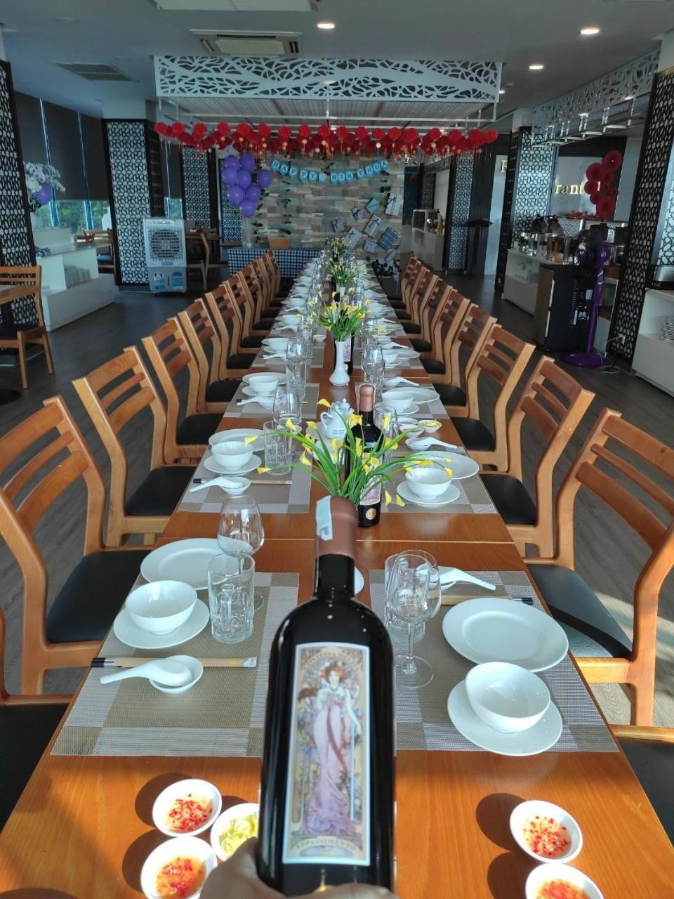 Vung Tau P&T Hotel Buitenkant foto