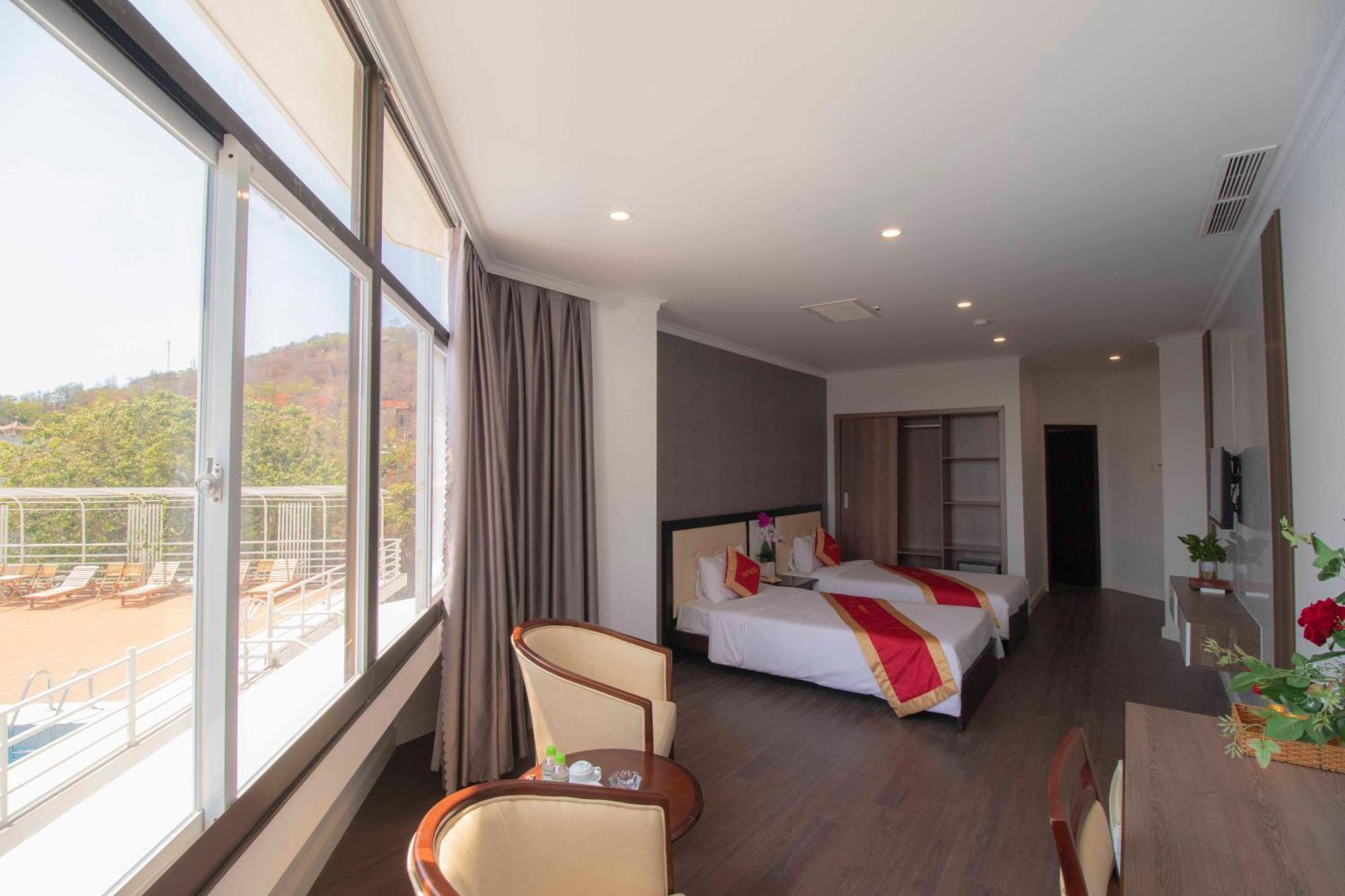 Vung Tau P&T Hotel Buitenkant foto