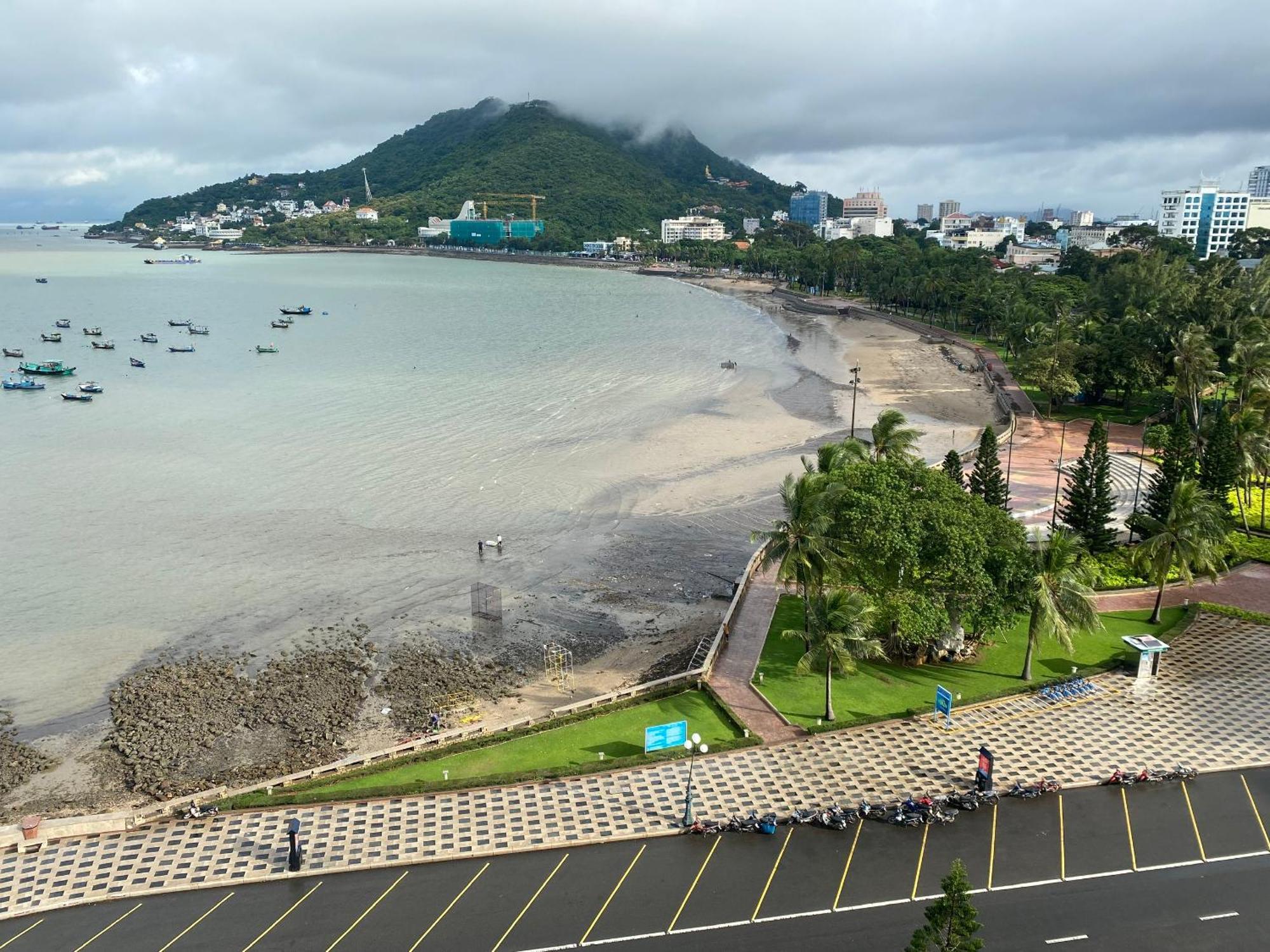 Vung Tau P&T Hotel Buitenkant foto