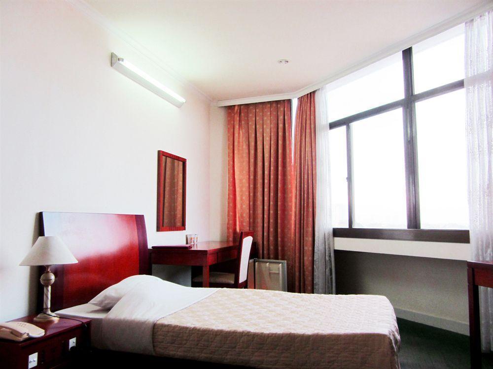 Vung Tau P&T Hotel Buitenkant foto